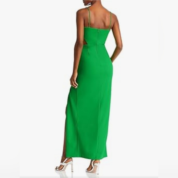 Women Dress (261) - Picture 2 of 8